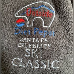 Vintage Men's XL employee Santa Fe Celebrity Ski Classic fleece pullover.